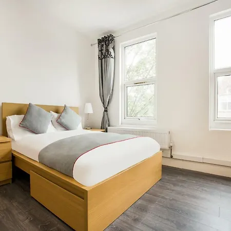 The Broadway Hotel - London Heathrow